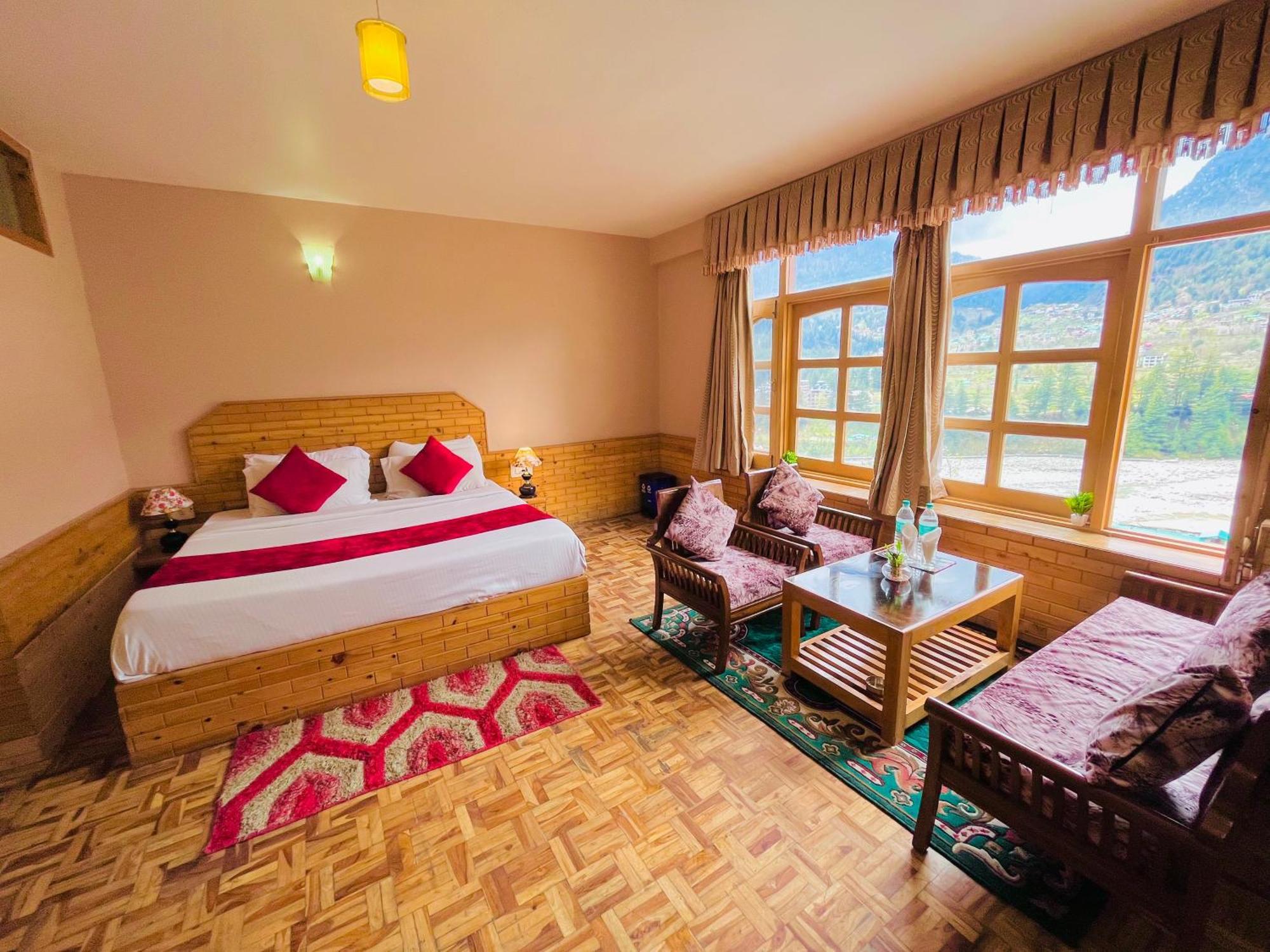 The Holly Woods Resort, - Blissful View From Hotel 4*