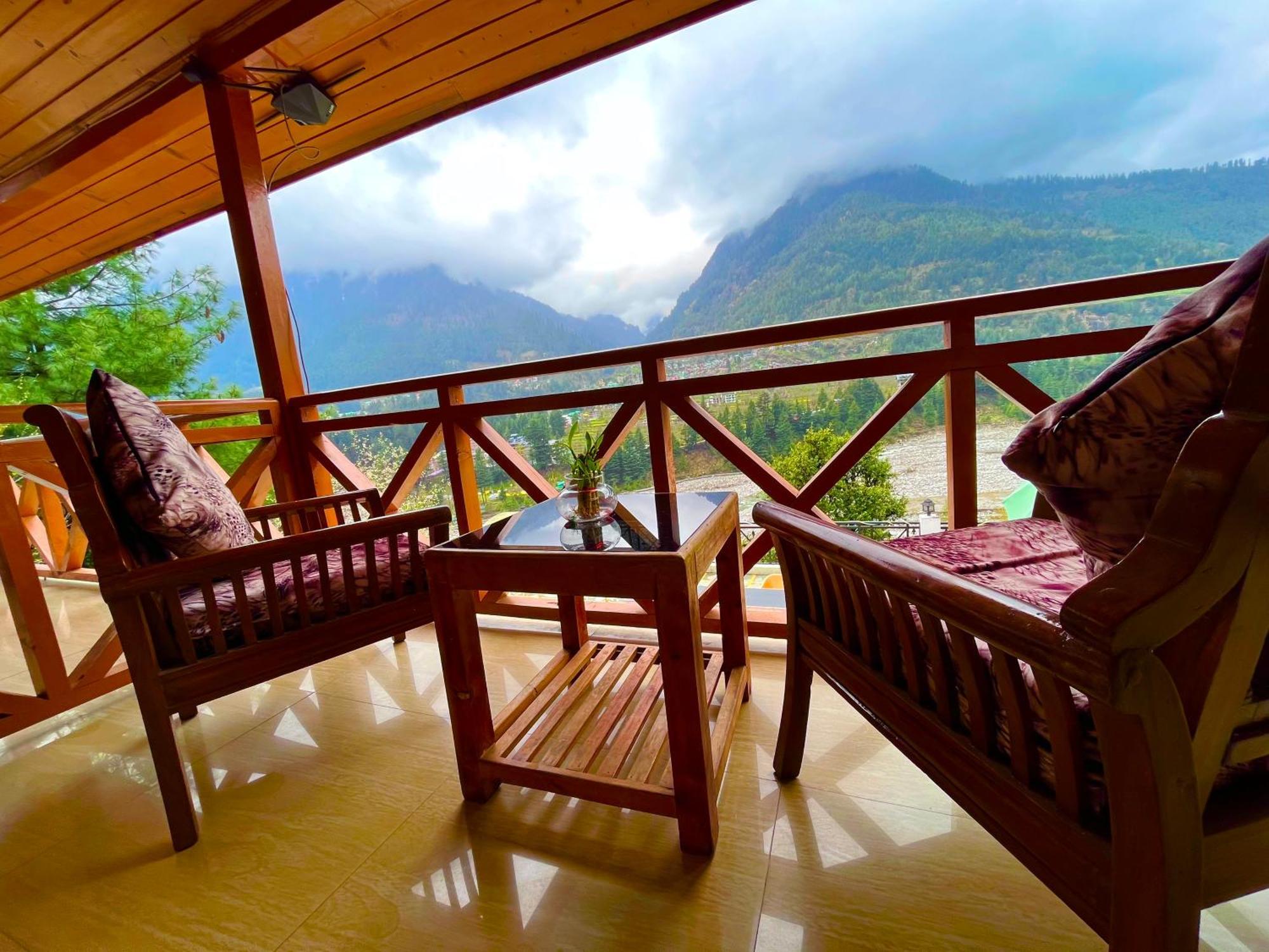 The Holly Woods Resort, - Blissful View From Hotel 4*